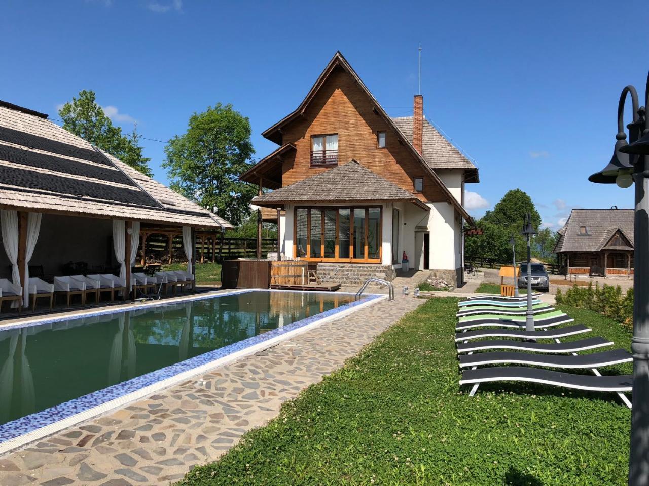 Soare-N Maramures Budesti  Luaran gambar